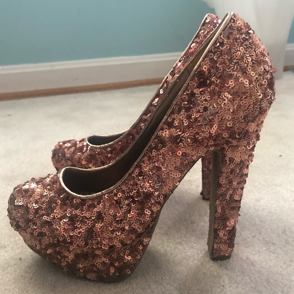 Steve Madden Sequin Pumps Size 6.5